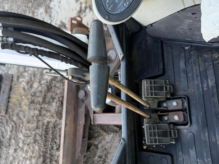 2016-bobcat-e35-image-21