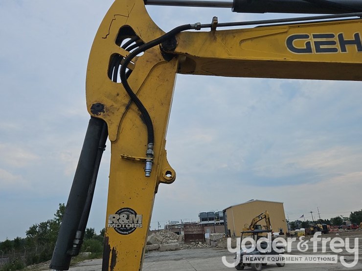 2008-neuson-8003-image-25