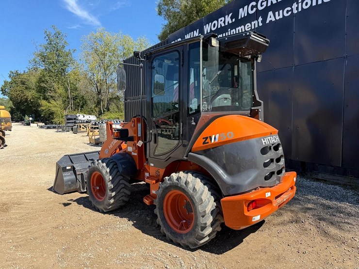 2021-hitachi-zw50-5b-image-2