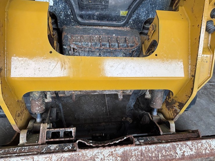 caterpillar-259d-image-50