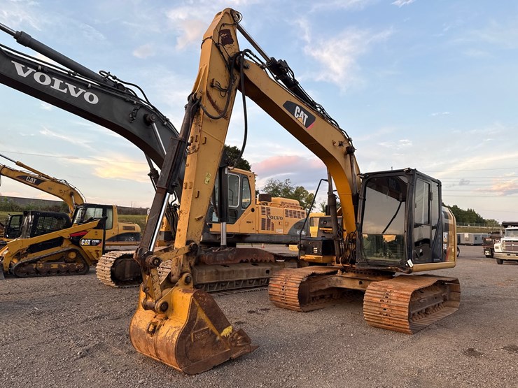 caterpillar-312e-image-1