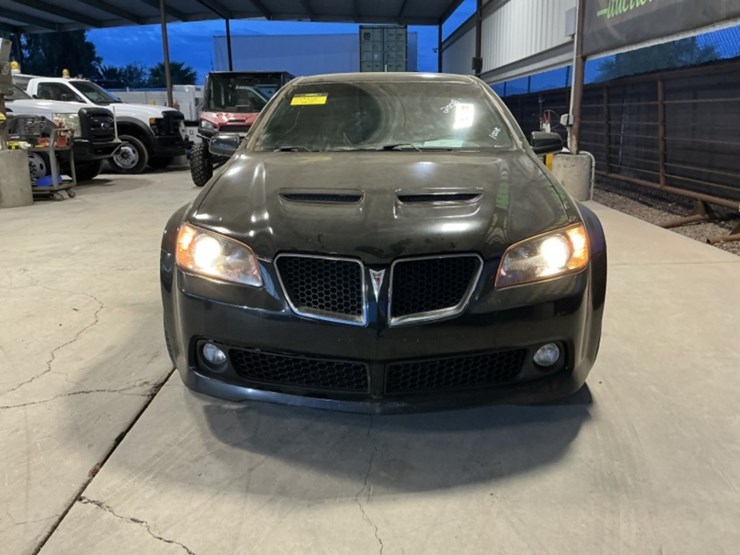 2008-pontiac-g8-sdn-image-3