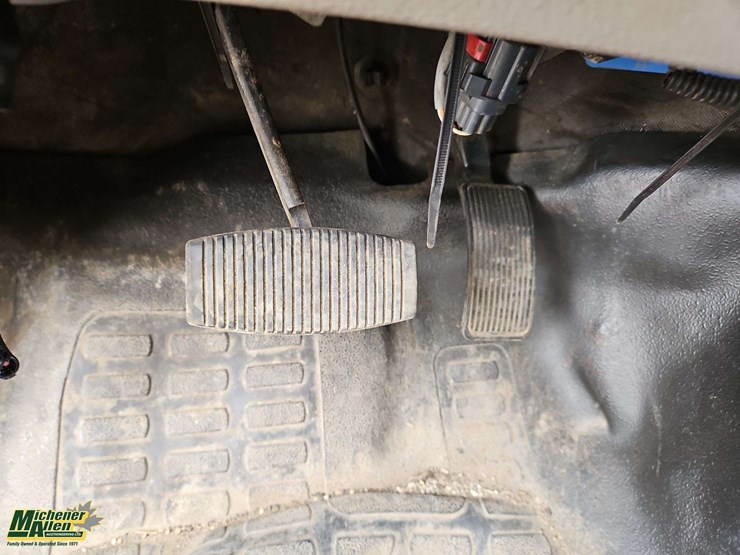 2009-ford-f550-image-19