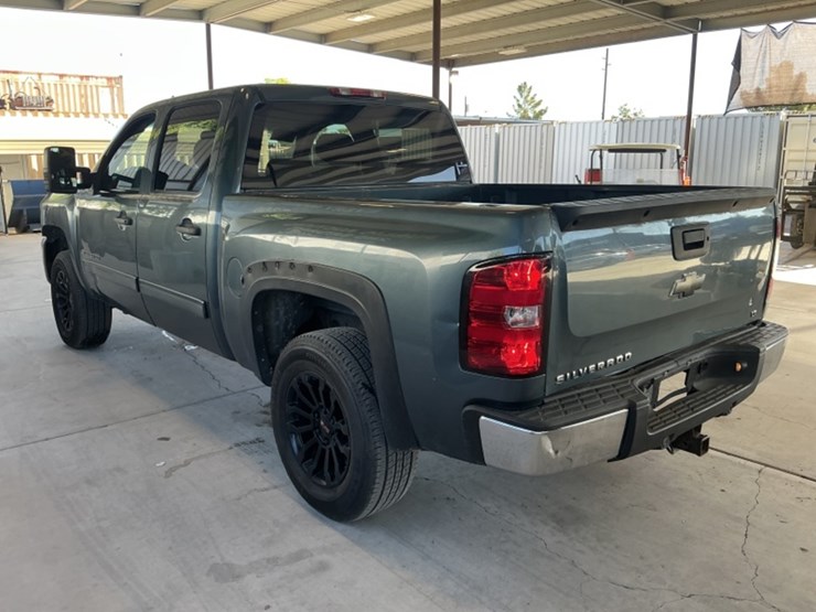 2012-chevrolet-silverado-1500-image-5