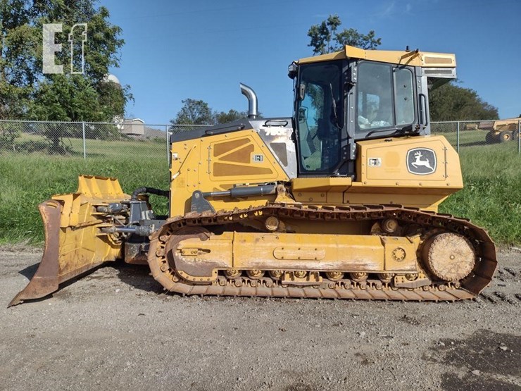 2021-deere-750l-lgp-image-1