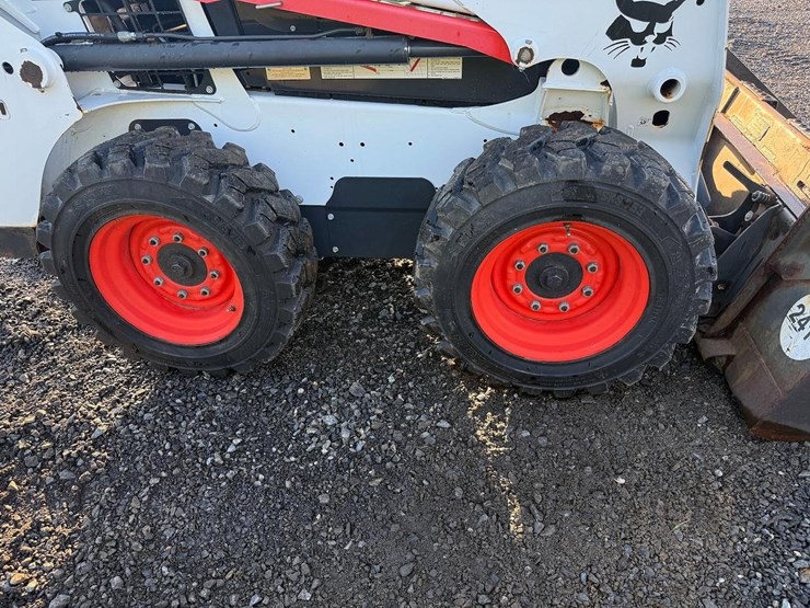 2018-bobcat-s550-image-12