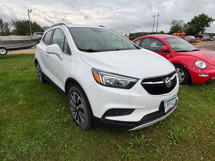 2021-buick-encore-image-4