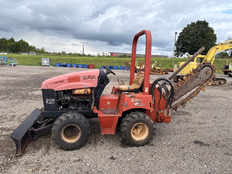 2008-ditch-witch-rt40-image-11