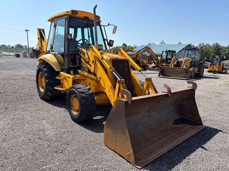jcb-214-image-3