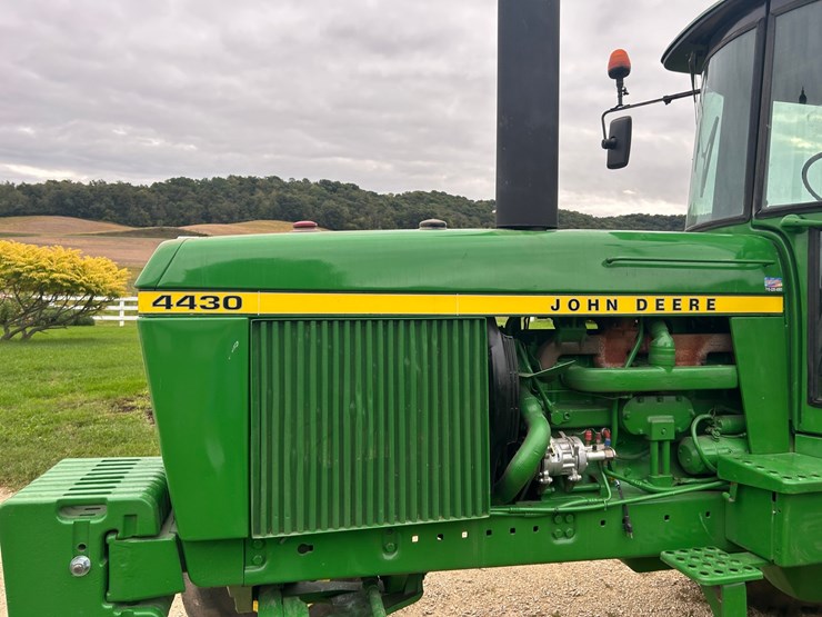 john-deere-4430-image-12