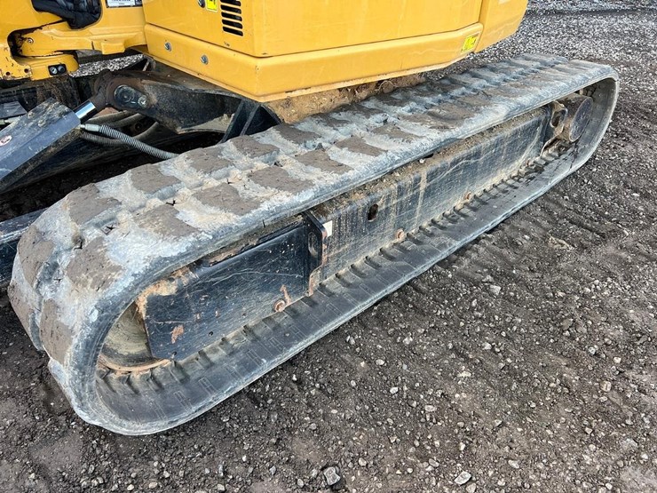 2023-caterpillar-305cr-image-15
