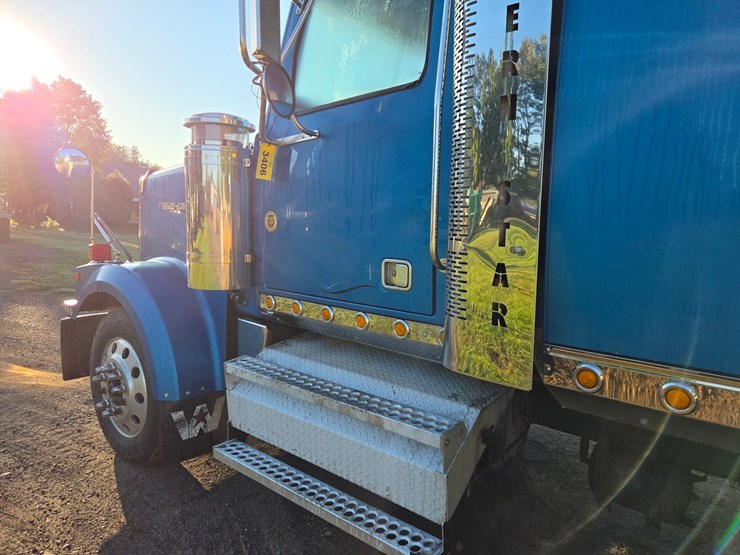 2001-western-star-4964ex-image-18