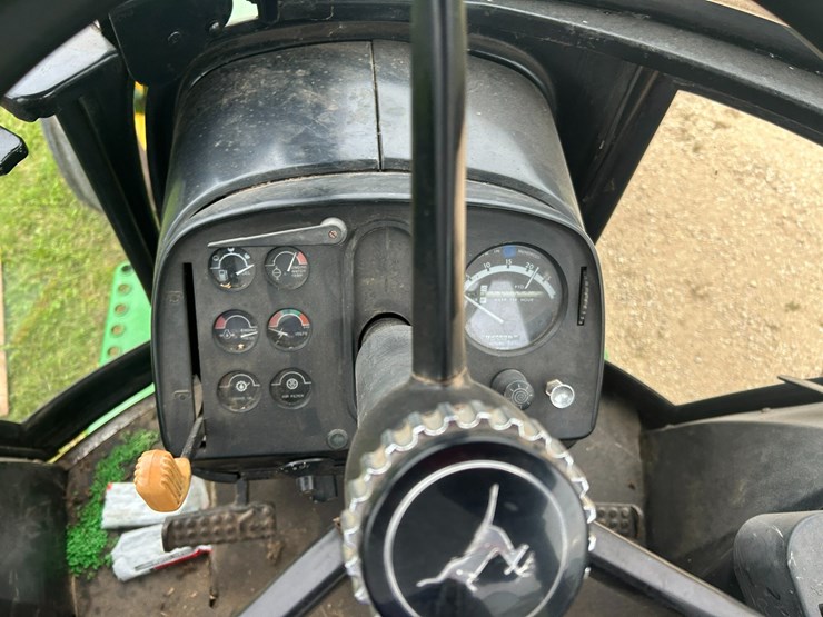 john-deere-4430-image-24