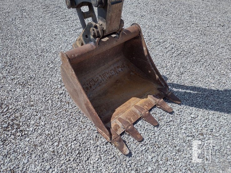 2022-deere-50g-image-24