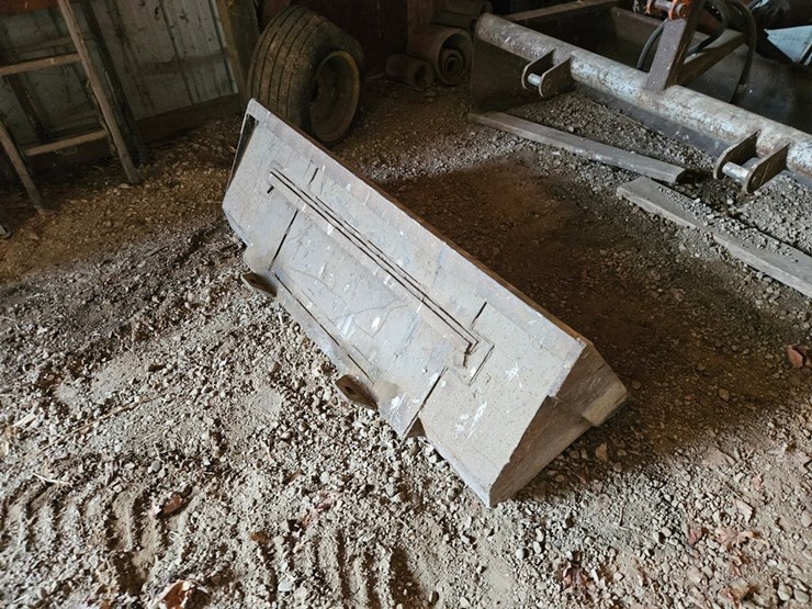 #8703-•-hydra-mac-mmii10-skid-steer-image-29