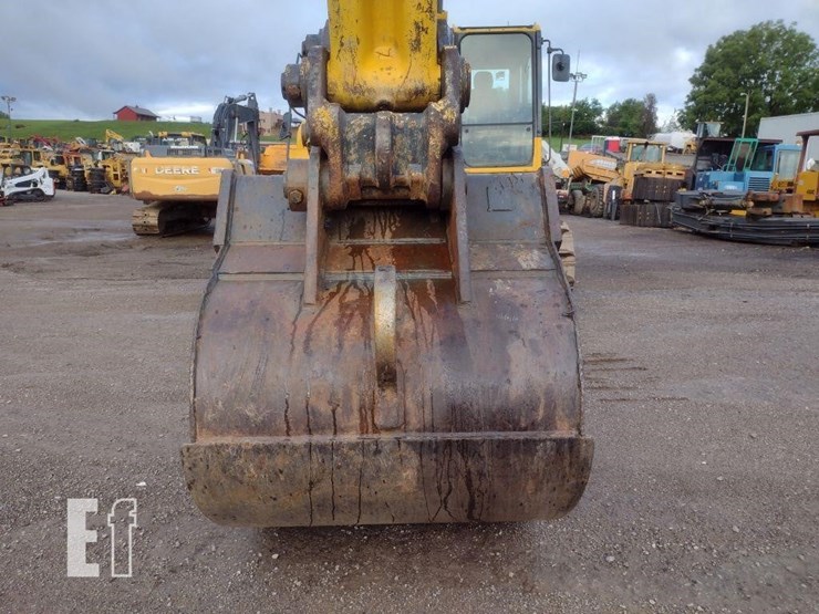 2011-komatsu-pc350-lc-8-image-22