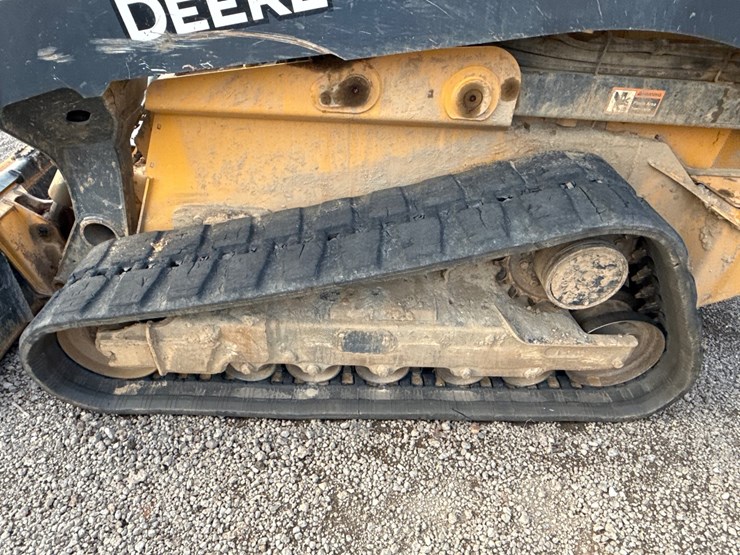 deere-333g-image-13