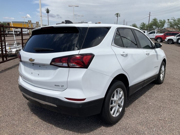 2024-chevrolet-equinox-lt-image-4