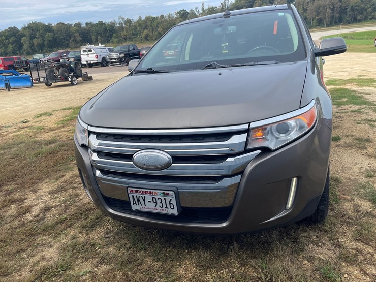 2012-ford-edge-image-2