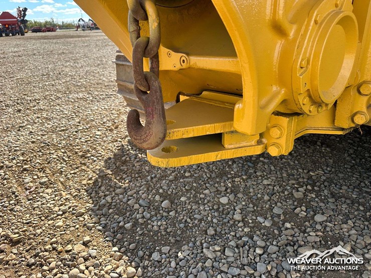 john-deere-8-image-43