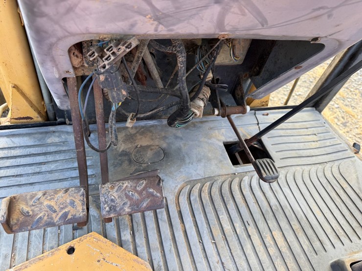 ford-555c-image-45