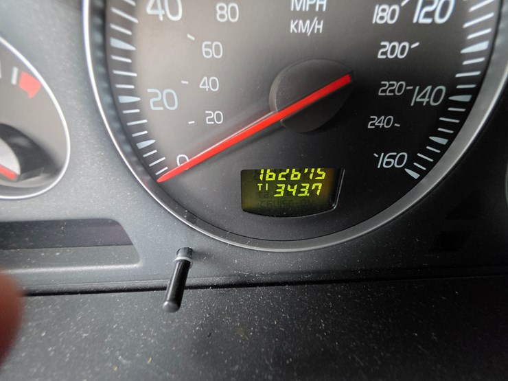 2008-volvo-xc90-image-46