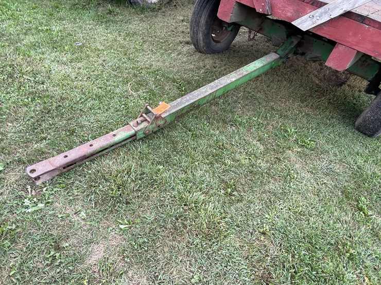 john-deere-16-image-13