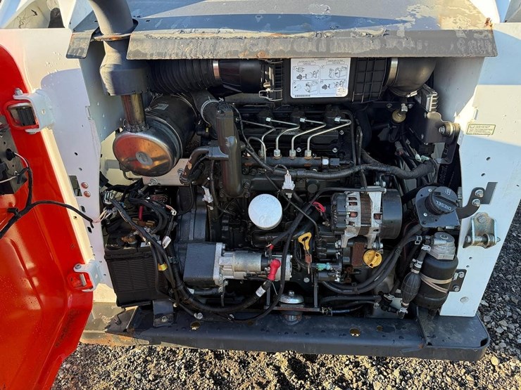2018-bobcat-s550-image-14