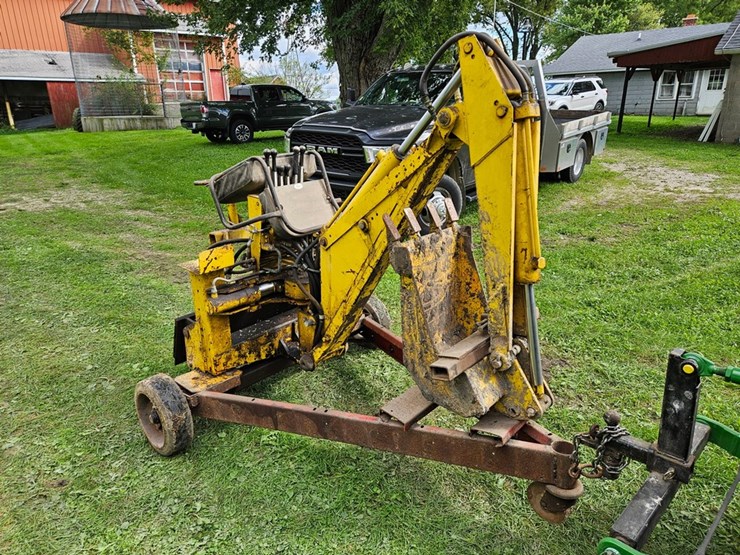 #8742-•-davis-3pt/skid-steer-backhoe-image-8