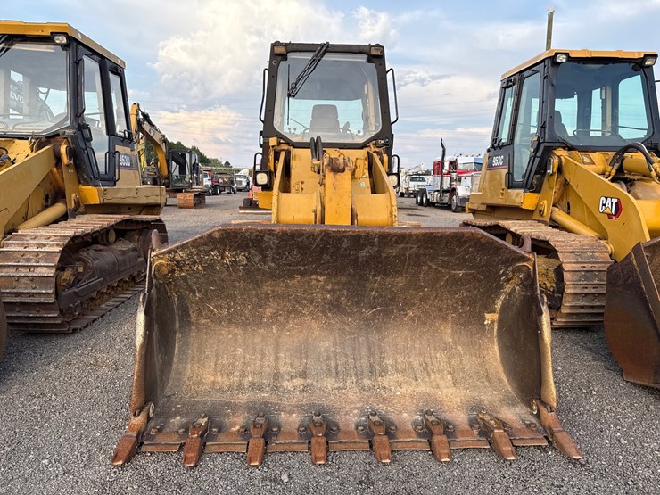 2002-caterpillar-953c-image-2