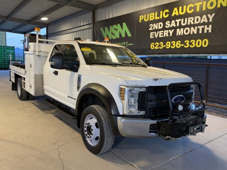 2019-ford-f550-image-2