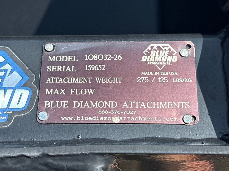 #2044-•-blue-diamond-44"-mini-skid-steer-smooth-bucket-image-4