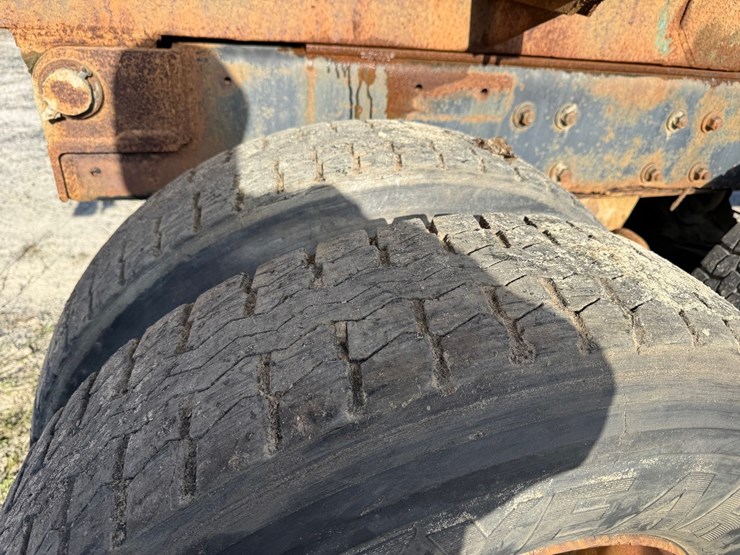 mack-dm685s-image-72