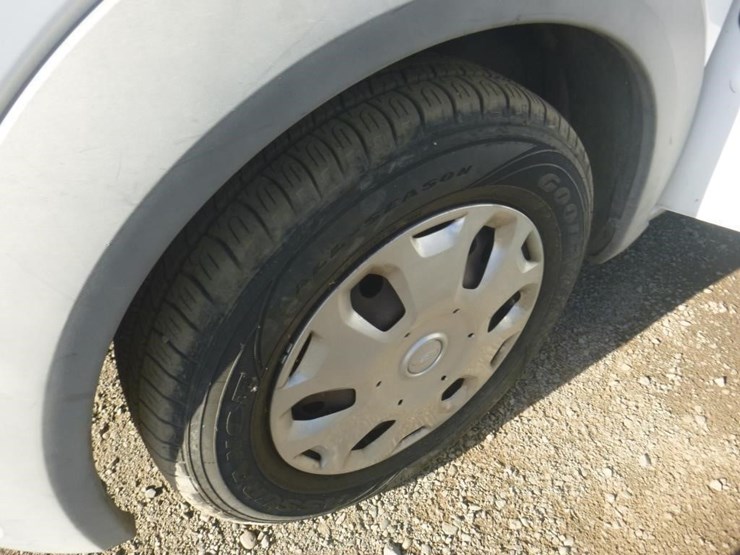 2013-ford-transit-connect-image-13