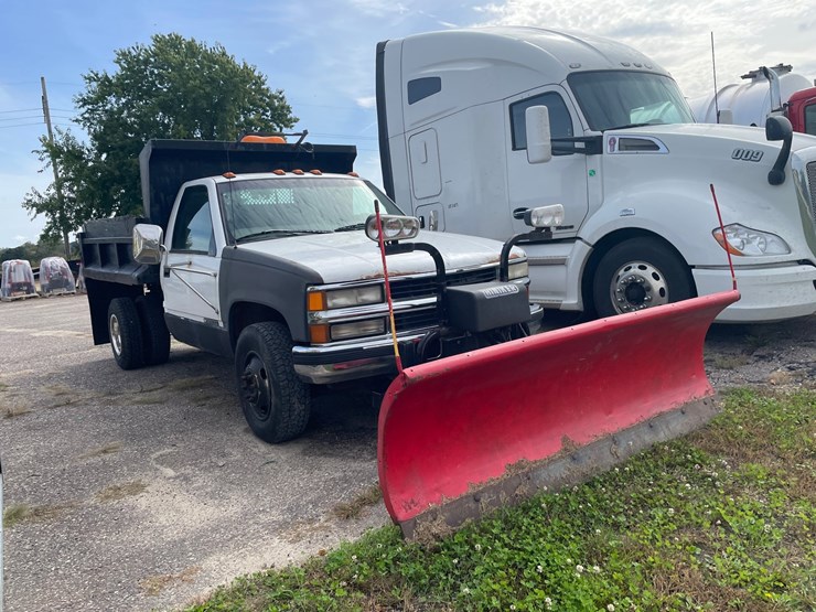 1997-chevrolet-3500-image-3