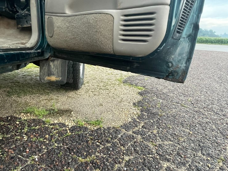 1996-chevrolet-3500-image-26