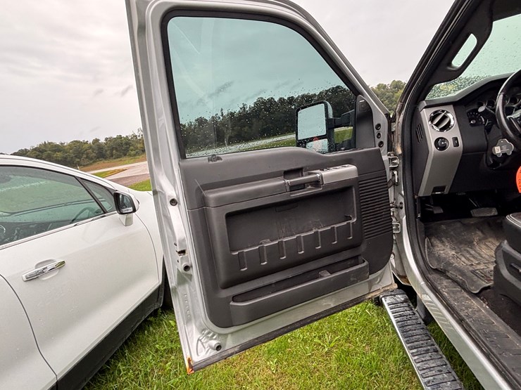 2014-ford-f250-image-39