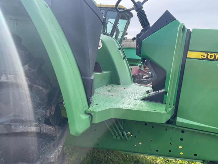 john-deere-6405-image-17