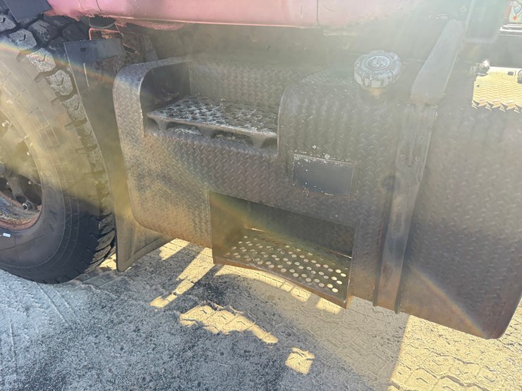 mack-dm685s-image-55