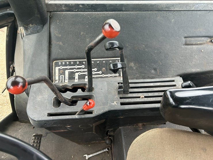 john-deere-4430-image-22