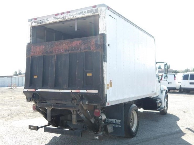 2006-international-durastar-4200-image-3