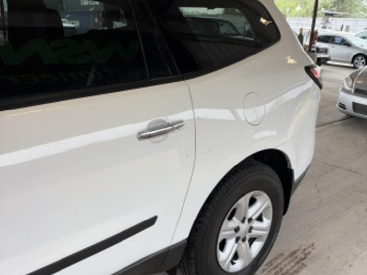 2016-chevrolet-traverse-image-5