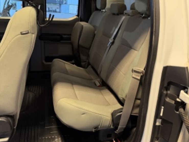 2019-ford-f550-image-31
