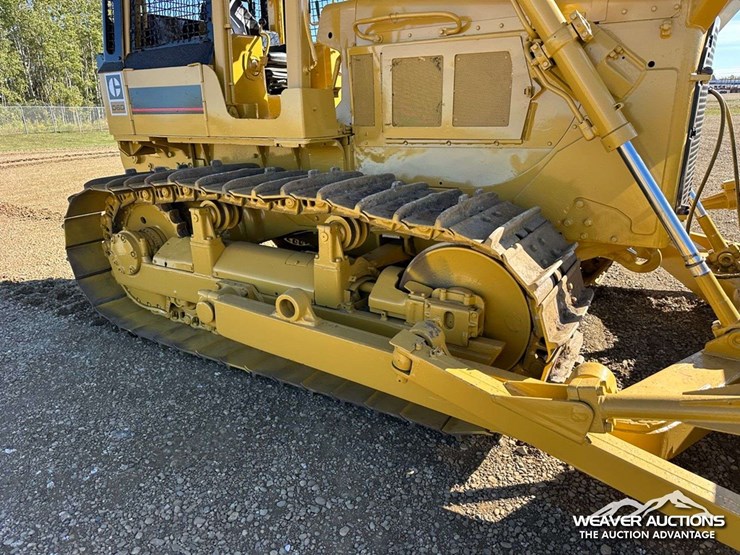 caterpillar-d6d-image-33