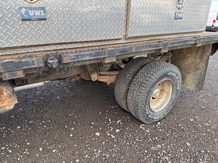 1989-chevrolet-3500-image-12