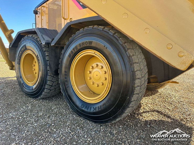 caterpillar-140m-image-31