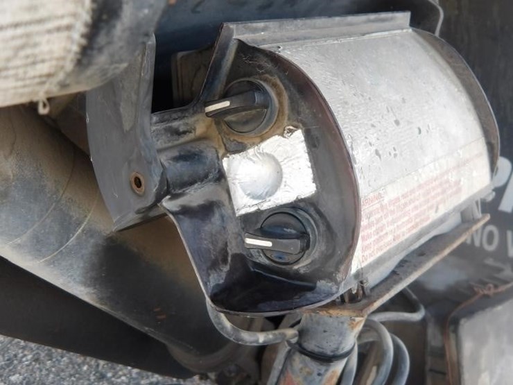 2006-international-durastar-4200-image-11