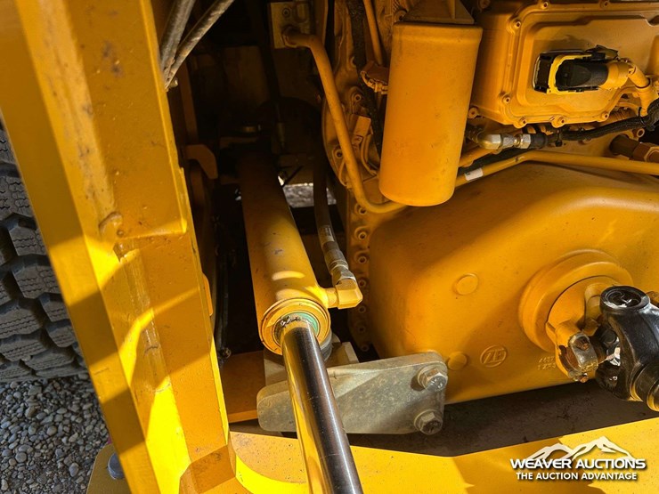 deere-624-image-36