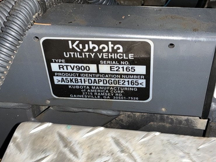 2013-kubota-rtv900-image-14