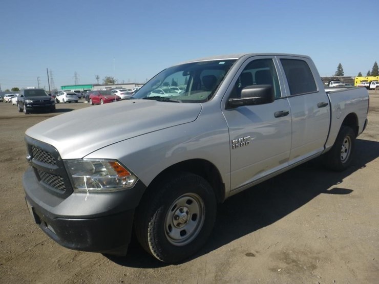 2017-dodge-1500-image-1